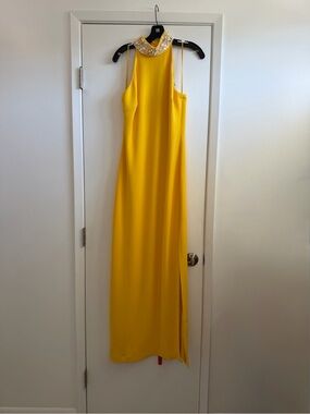Badgley Mischka Yellow Halter Column Gown Size 10